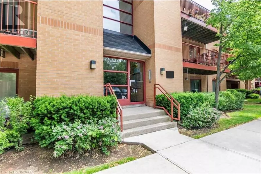 1512 PILGRIMS Way Unit# 613, Oakville, ON L6M3H1