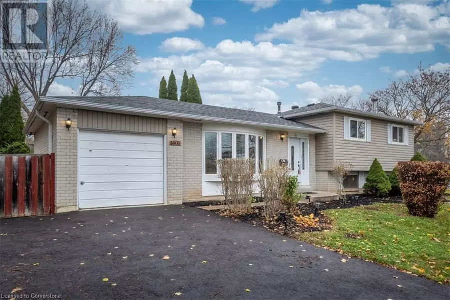 1401 THORNTON RD, Burlington, ON L7M1N6