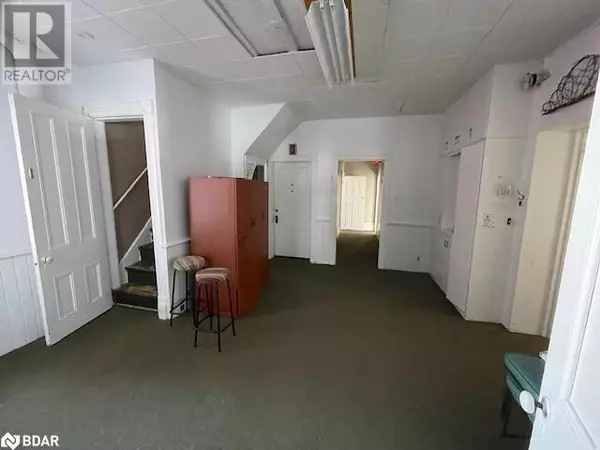 Penetanguishene, ON L9M1N5,39A POYNTZ Street