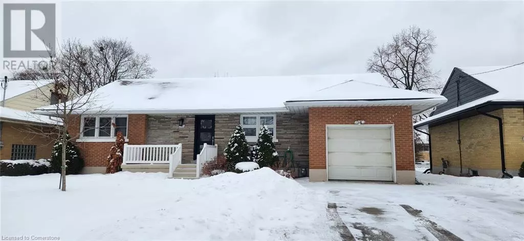 Kitchener, ON N2B1E7,90 WEDGEWOOD Drive Unit# MAIN