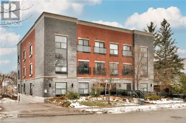 15 DEVITT Avenue S Unit# 103, Waterloo, ON N2J1Y6