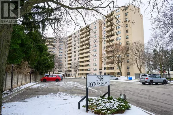 Burlington, ON L7N3M2,700 DYNES Road Unit# 406