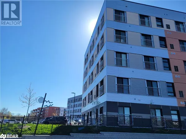 Orillia, ON L3V8N5,75 BARRIE RD #106