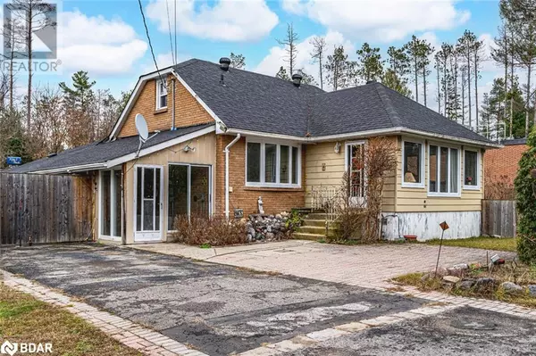 42 MILL Street, Angus, ON L3W0V7