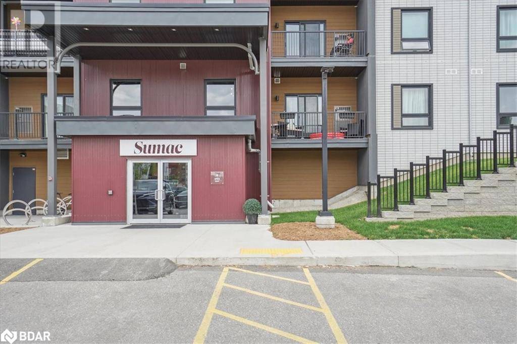 Barrie, ON L9J0M2,4 SPICE Way Unit# 213