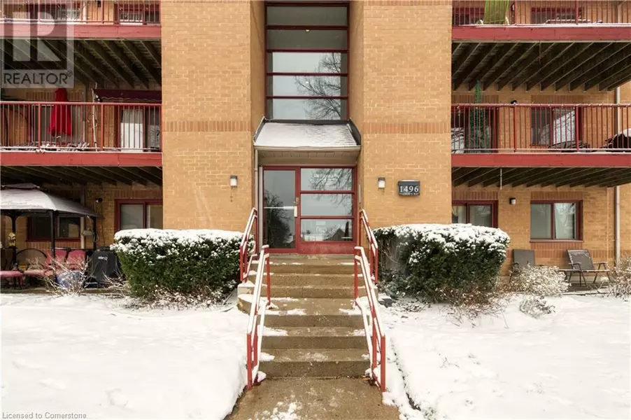 1496 PILGRIMS Way Unit# 134, Oakville, ON L6M3G9