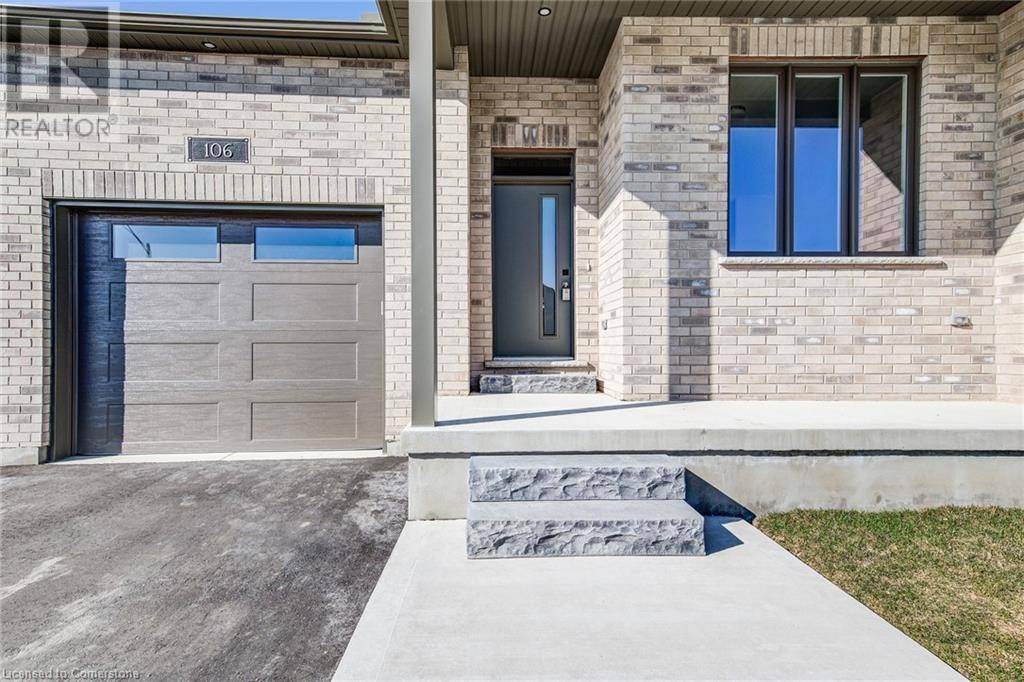 Elmira, ON N3B0E6,106 SOUTH PARKWOOD Boulevard