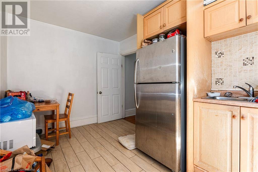 Hamilton, ON L8R2B4,55 CANNON Street W
