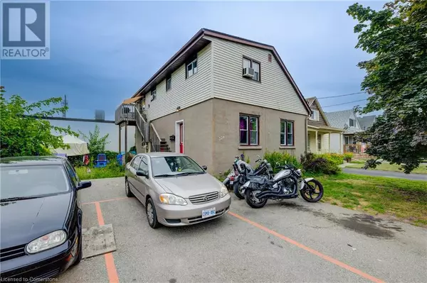 324 MAPLE Avenue, Kitchener, ON N2H4X1