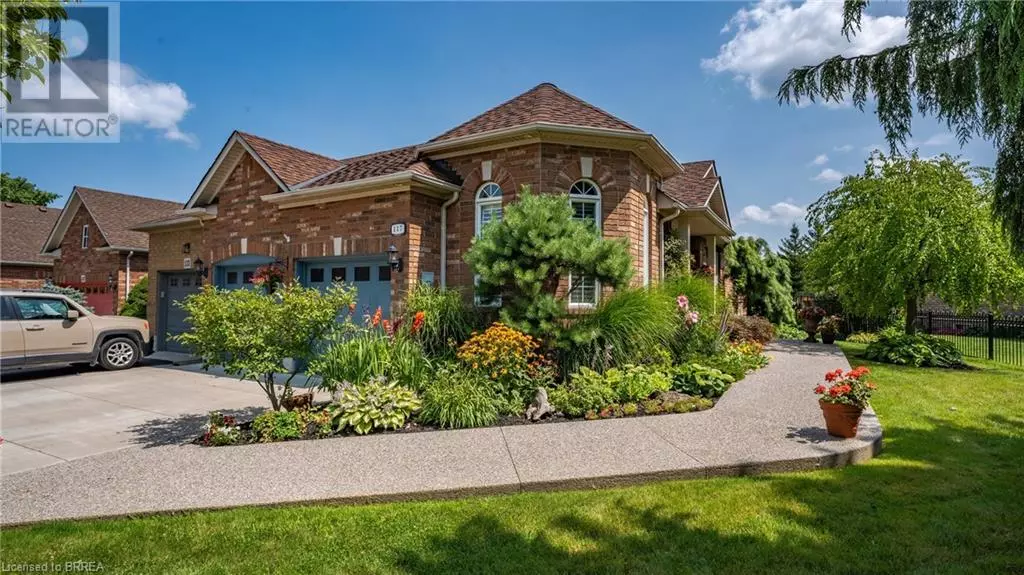 137 THOROUGHBRED Boulevard, Ancaster, ON L9K1N2