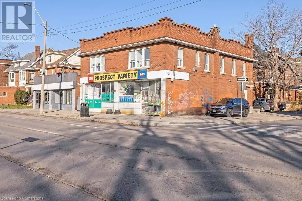 Hamilton, ON L8M2Z2,132 PROSPECT Street S Unit# 2