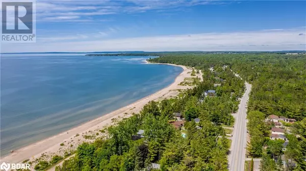 Wasaga Beach, ON L9Z2P4,395 EASTDALE Drive