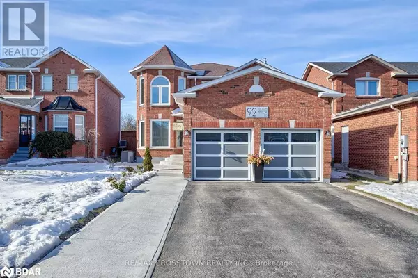 92 GOLDEN MEADOW Road, Barrie, ON L4N7G4