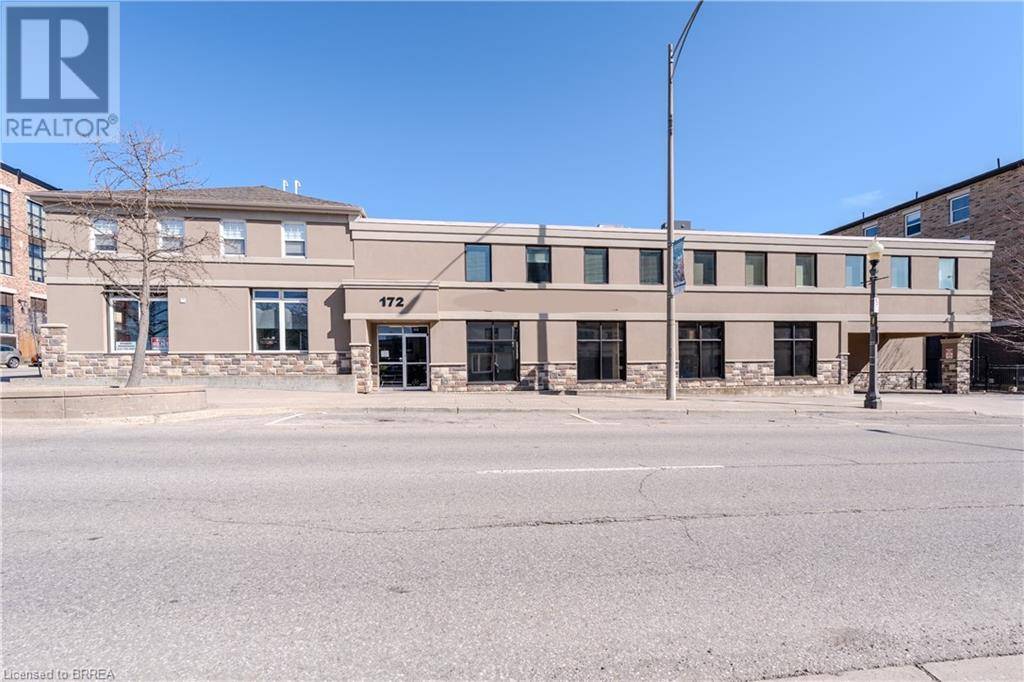 Brantford, ON N3T2W3,172 DALHOUSIE Street
