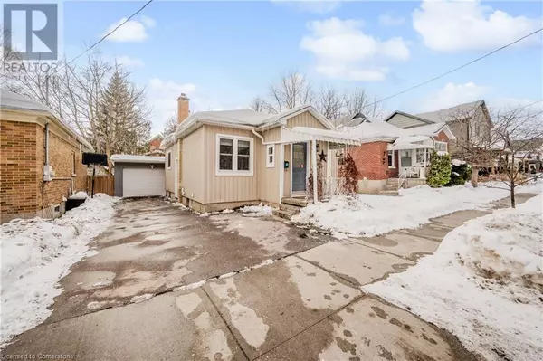 Kitchener, ON N2M2V1,15 ESSON Street