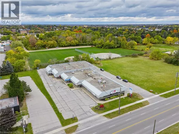 Guelph, ON N1H1C4,214 SPEEDVALE AVE West #7