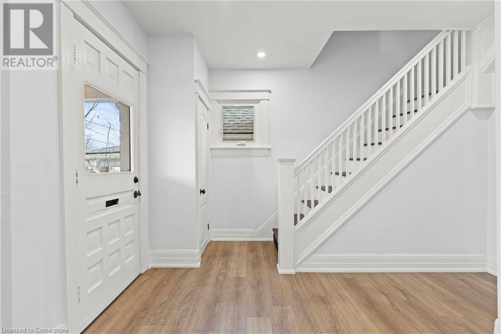 St. Catharines, ON L2R3W9,2 BERRYMAN Avenue