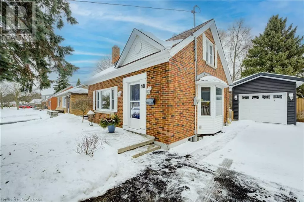 Kitchener, ON N2H4K7,46 CRESTWOOD Avenue