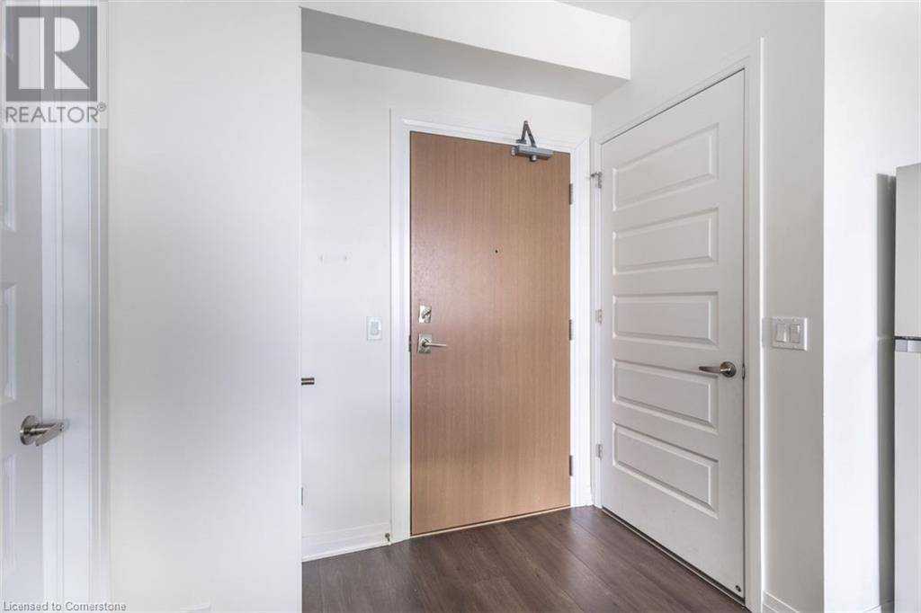 Milton, ON L9E1K7,1105 LEGER WAY #211