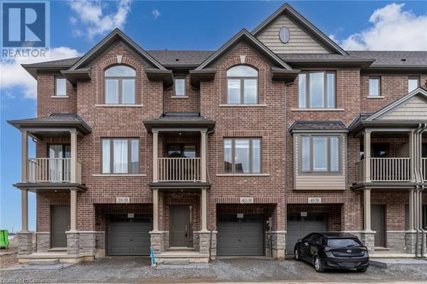 19 PICARDY Drive Unit# 40, Stoney Creek, ON L8J2T7