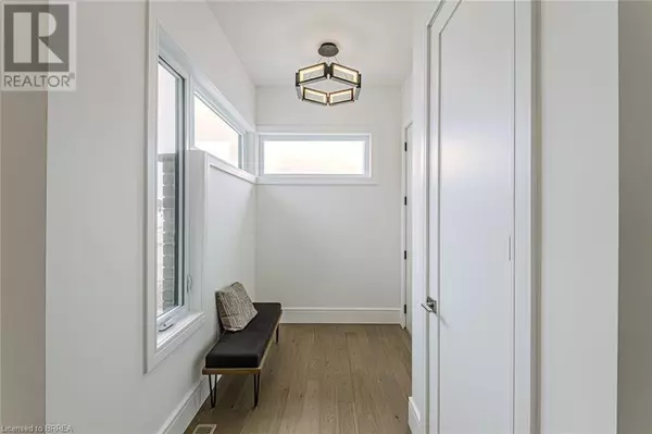 Brantford, ON N3T0V6,2 HUDSON Drive