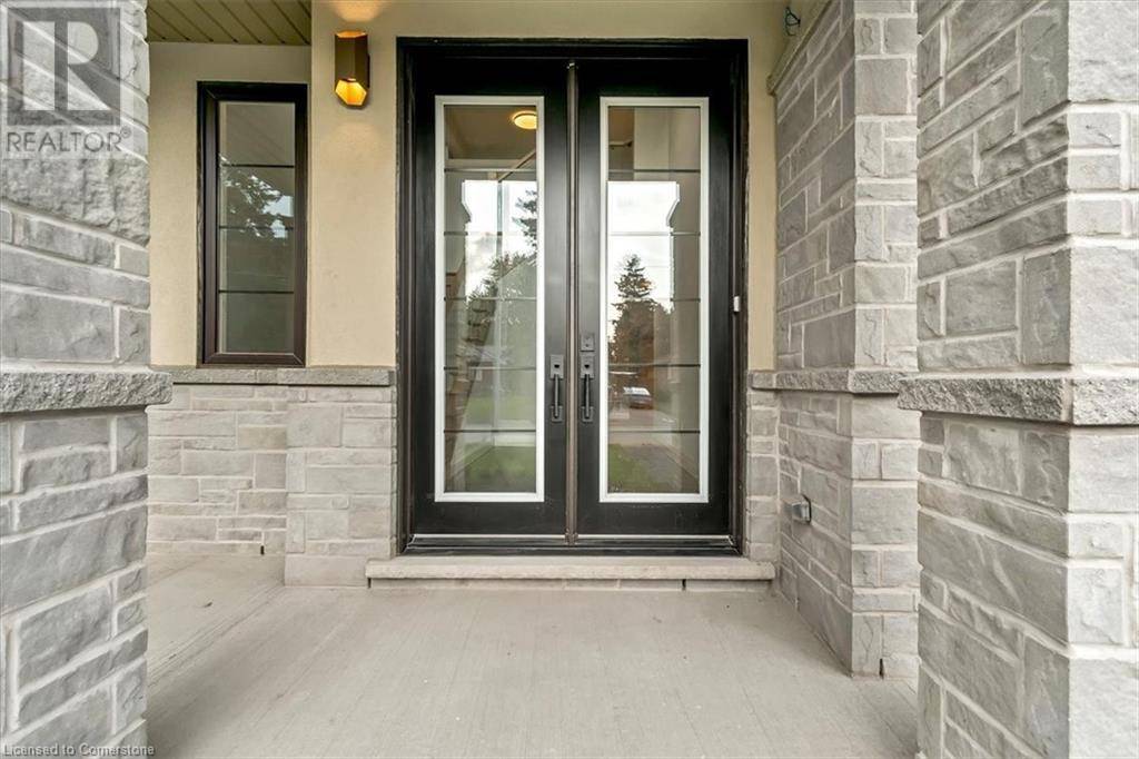 382 B SOUTHCOTE Road, Ancaster, ON L9G2W3