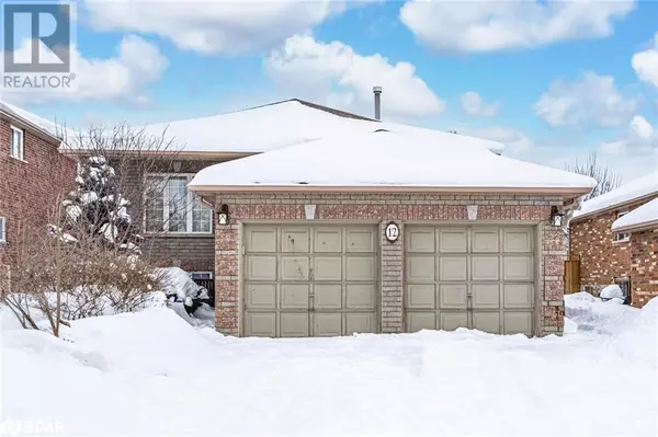 12 QUINLAN Road Unit# Main, Barrie, ON L4M7A9