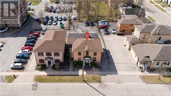 Brantford, ON N3T2P2,73 CHATHAM Street