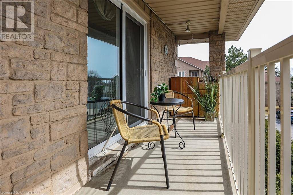 Burlington, ON L7M3X5,3050 PINEMEADOW DR #16