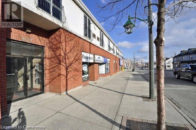 Cambridge, ON N3H3P1,855 KING ST East #3