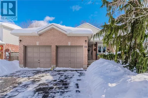 35 ENDEAVOUR Drive, Cambridge, ON N3C4C4