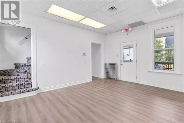 18 WEBER Street W Unit# office 3, Kitchener, ON N2H3Z2