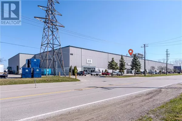 Brantford, ON N3S7P8,490 ELGIN ST #2