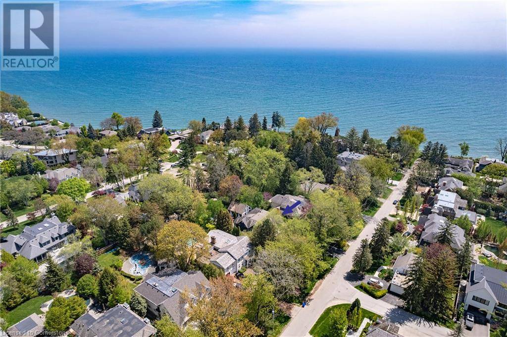 Oakville, ON L6J3Z3,41 CHARTWELL Road