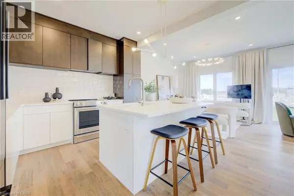 Cambridge, ON N1T0H6,256 GREEN GATE Boulevard