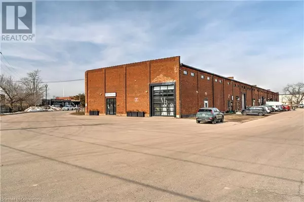 Brantford, ON N3T6J9,111 SHERWOOD DR #7