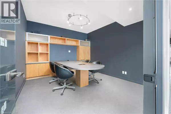 St. Catharines, ON L2R5B8,48 JAMES Street