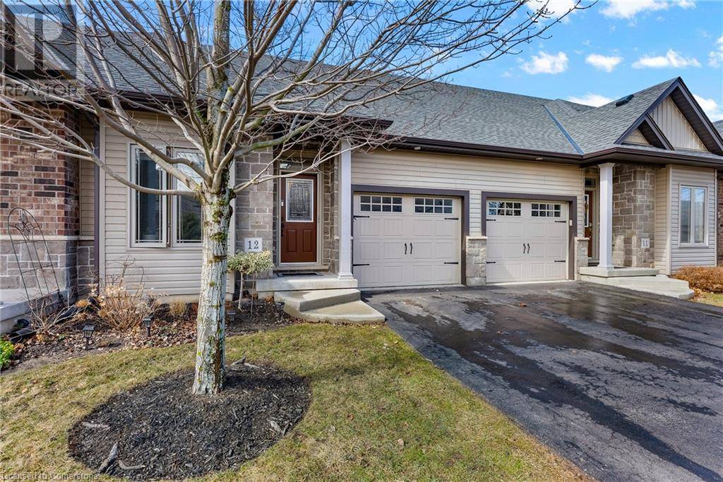 9440 EAGLE RIDGE DR #12, Niagara Falls, ON L2H0G6
