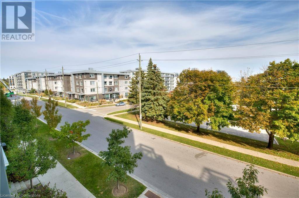 Waterloo, ON N2L3R4,251 HEMLOCK ST #301