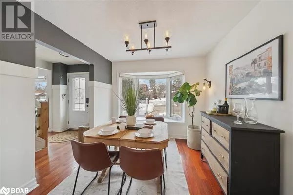 33 PEPLER Place, Barrie, ON L4N5E3