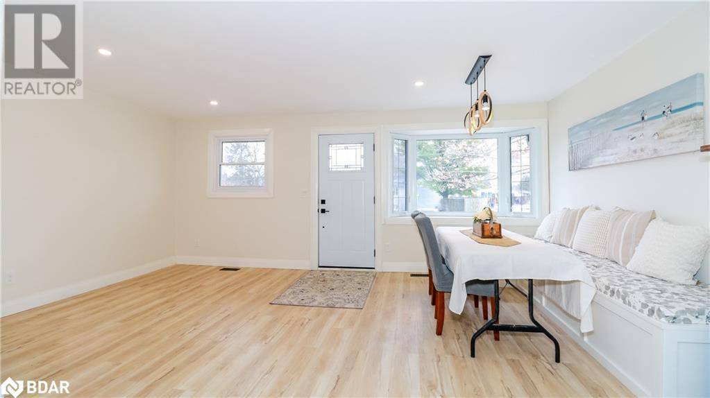 Angus, ON L0M1B0,255 CALFORD ST Street