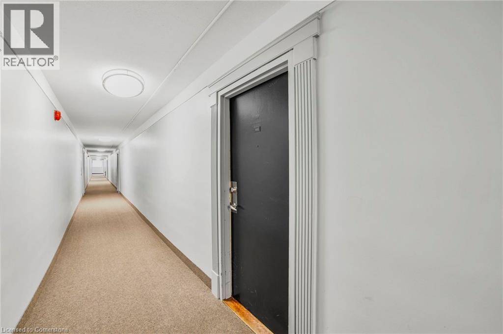 Hamilton, ON L8K5J2,15 ALBRIGHT RD #602