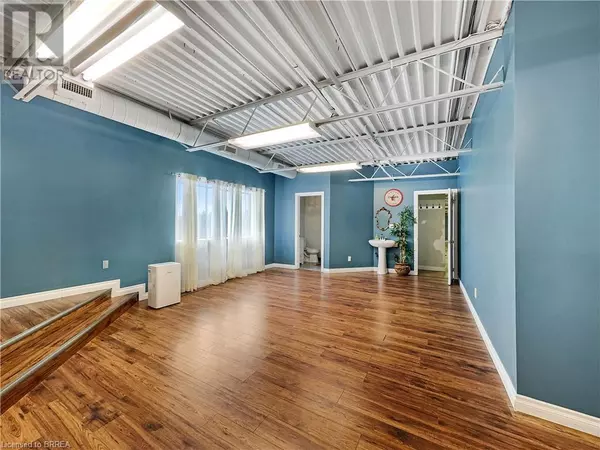 Brantford, ON N3P1N6,34 DALKEITH DR #UPPER B