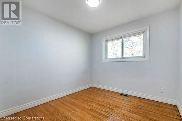 Waterloo, ON N2L3Y8,56 CARDILL Crescent