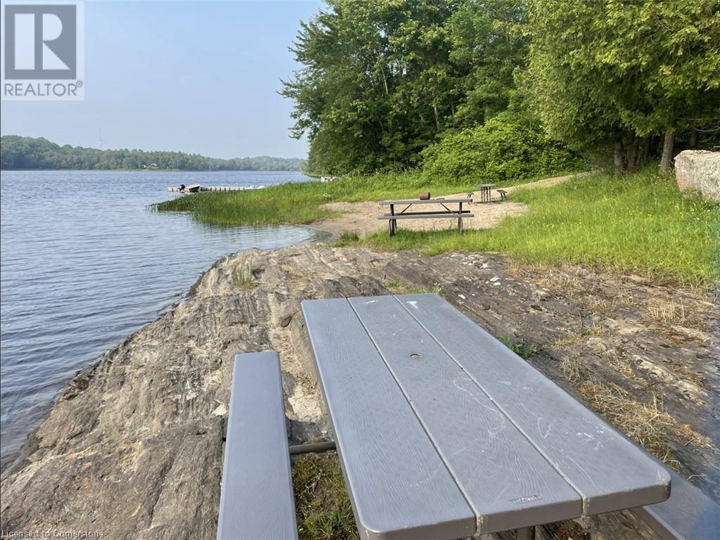 Arden, ON K0H1B0,1142 SPRUCE Trail