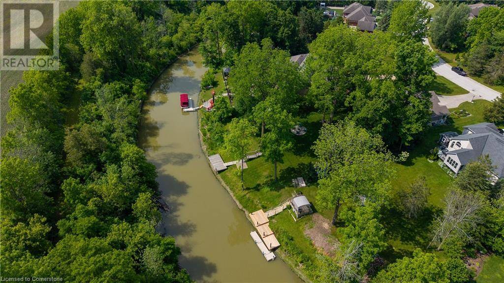 Grand Bend, ON N0M1T0,10138 MERRYWOOD Drive
