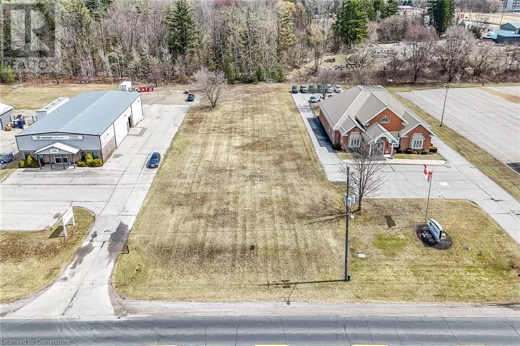 Simcoe, ON N3Y4J9,33 PARK Road