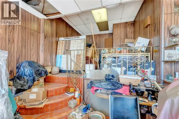 Hamilton, ON L8L3B8,893 BARTON Street E