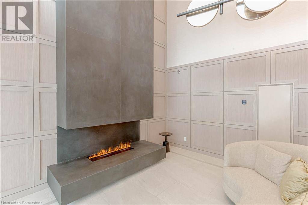 Oakville, ON L6M1S1,3285 CARDING MILL TRL #405
