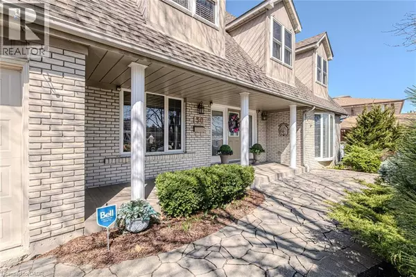 Hamilton, ON L8K5W2,136 COUNTRY CLUB Drive